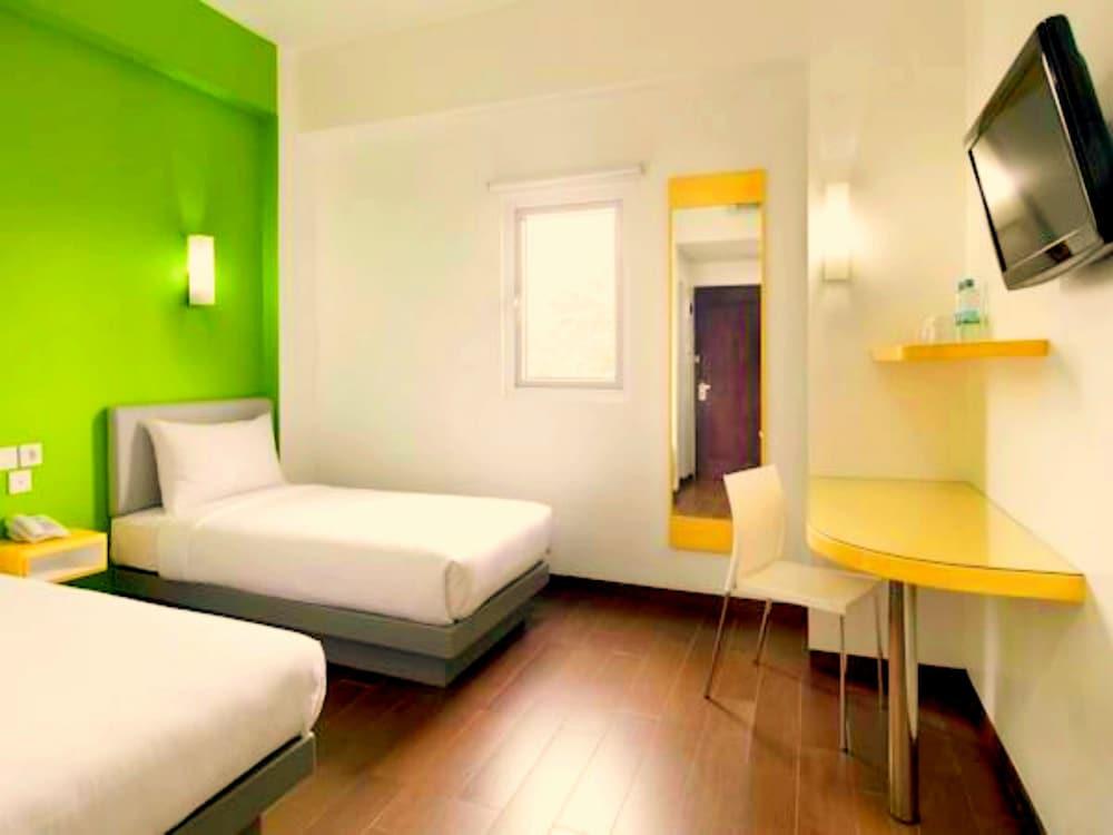 Amaris Hotel Nagoya Hill - Batam Exteriör bild